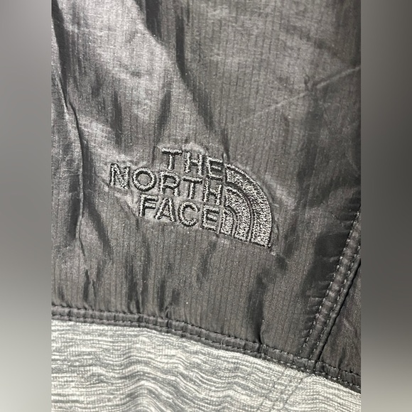 The North Face Pseudio Vest Black Heathered Gray Size Large - Picture 3 of 9
